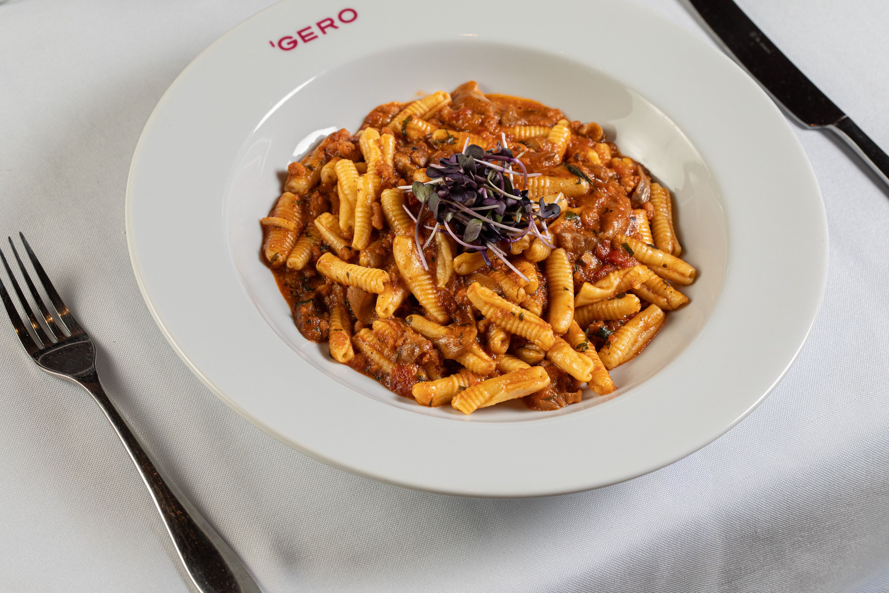 Cavatelli con Ragù di Salsiccia e Porcini