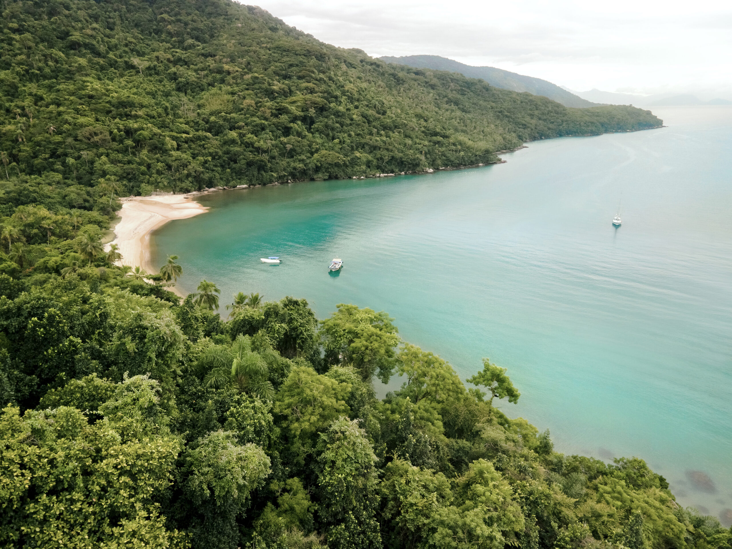 Praia Mangues (Caminhada Secreta)