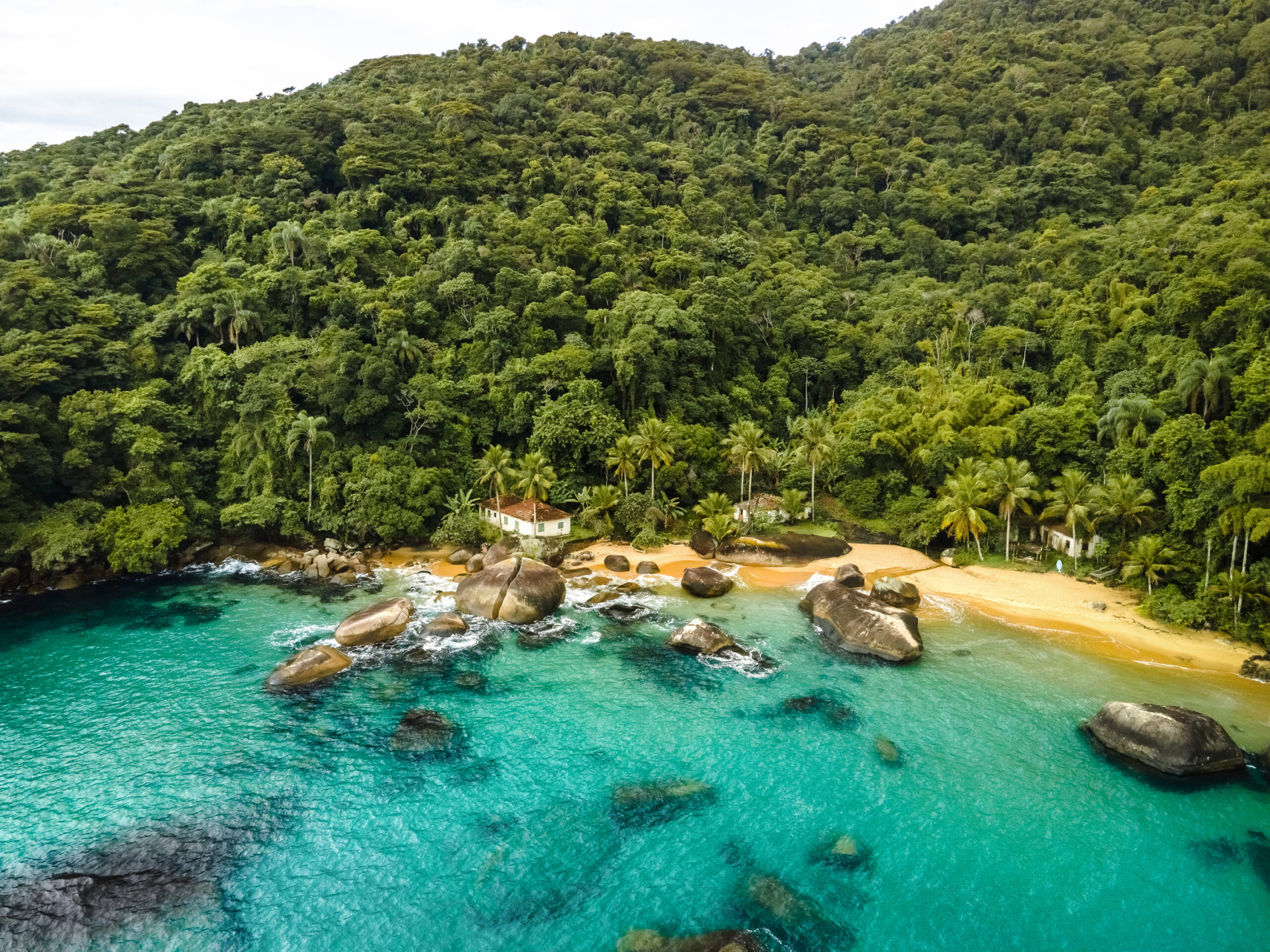 Praia Araçatiba e Praia Vermelha
